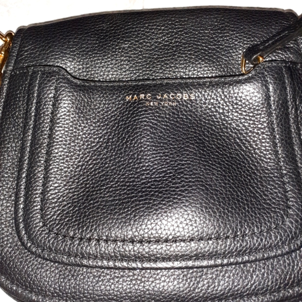 Marc Jacobs leather great condition crossbody bag